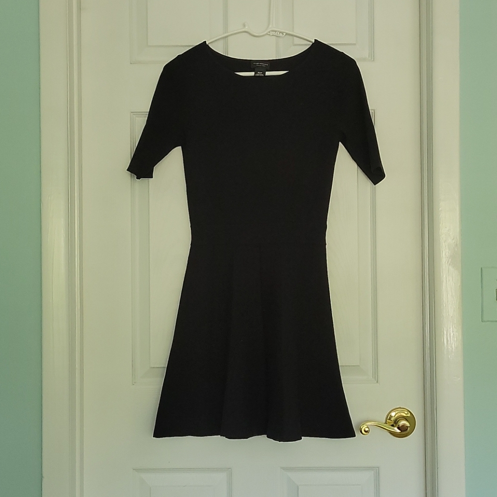 CLUB MONACO Dress XSmall XS. NWOT